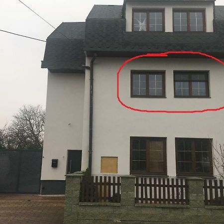 Apartment Dubnica-Prejta 2 Dubnica nad Váhom Buitenkant foto