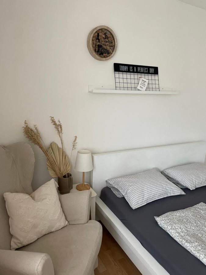Apartment Dubnica-Prejta 2 Dubnica nad Váhom Buitenkant foto